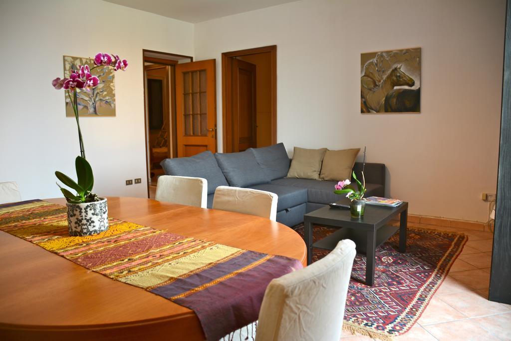 Apartment Roma *