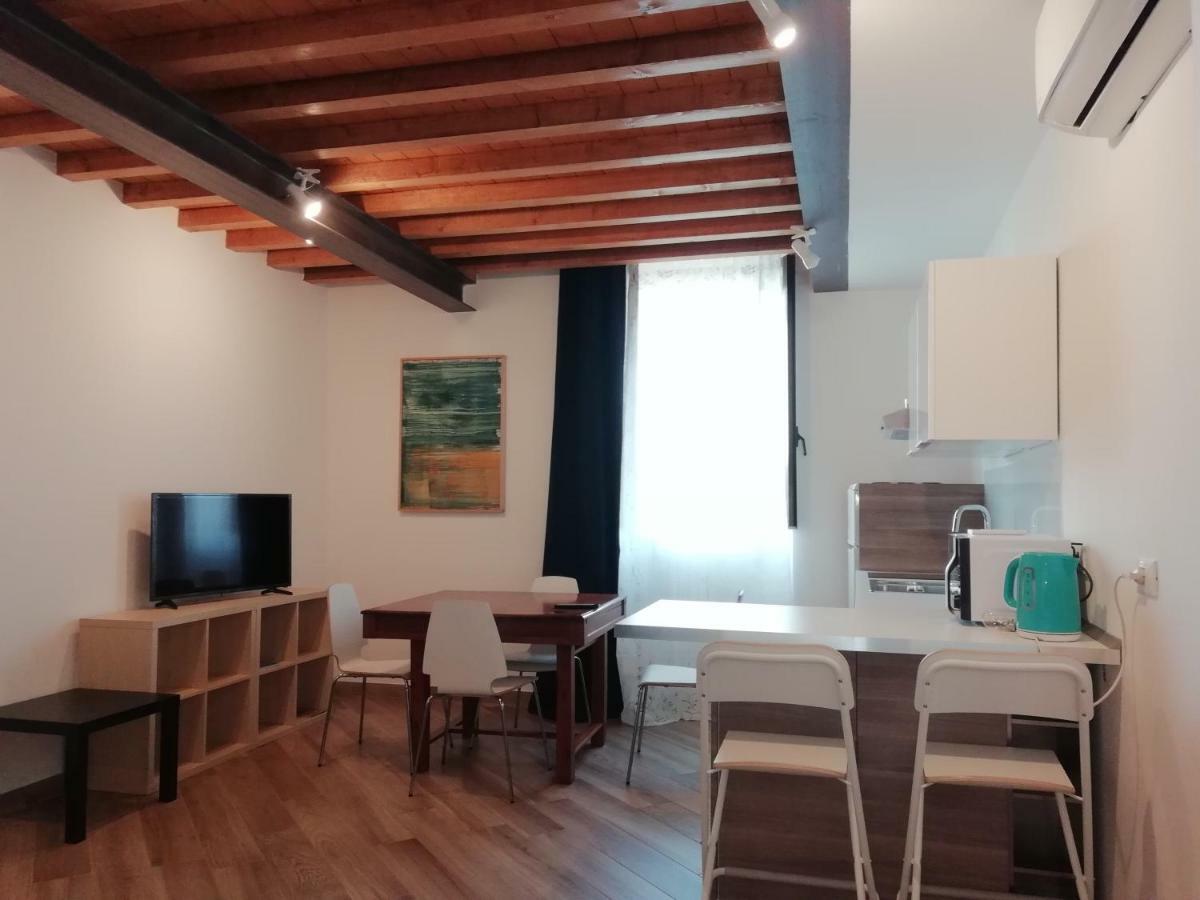Roma Apartment *